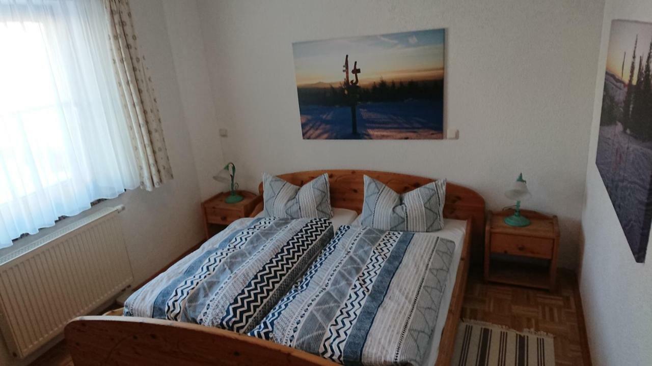 Ferienwohnung Korn Mit Tiefgarage Und Skiraum كورورت اوبرويسنثا المظهر الخارجي الصورة